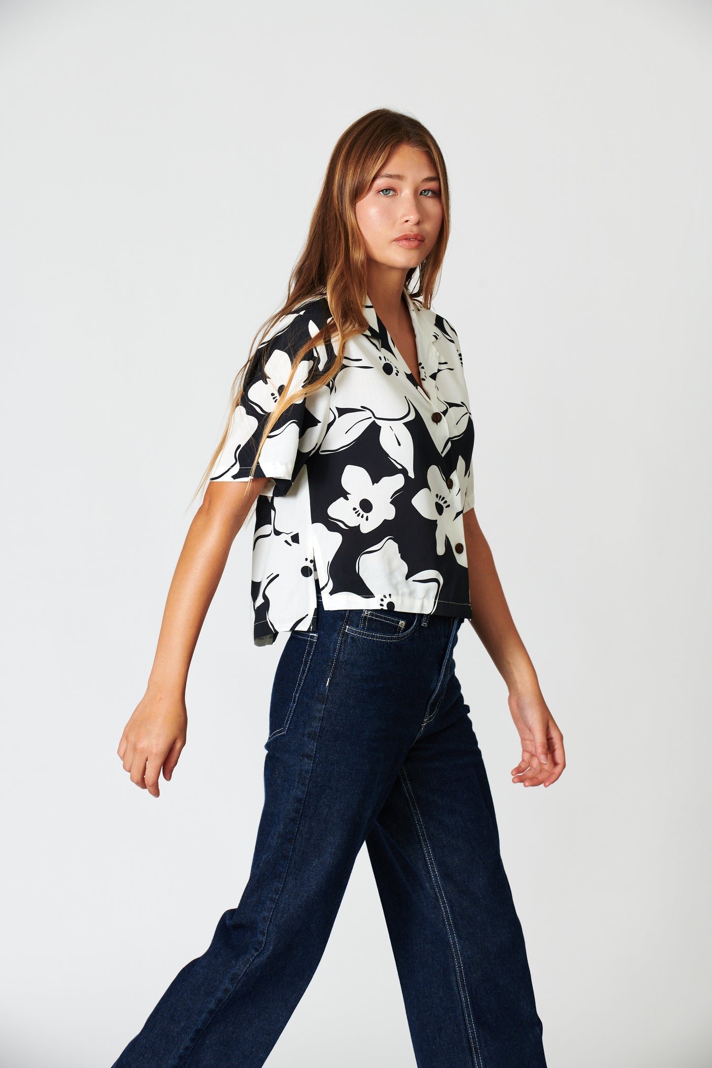Magnolia Black Ladies Camp Shirt