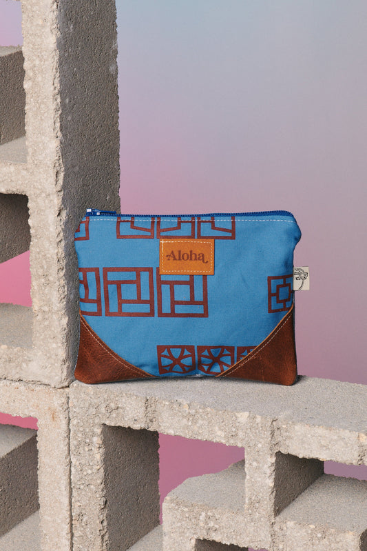 Corner Pouch - Breeze Block Copen