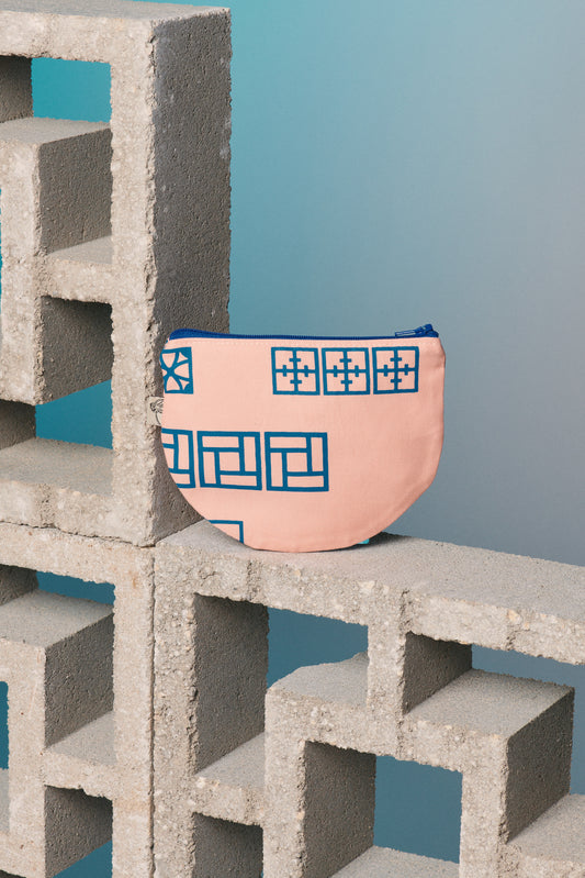 Half Round Pouch - Breeze Block Peach