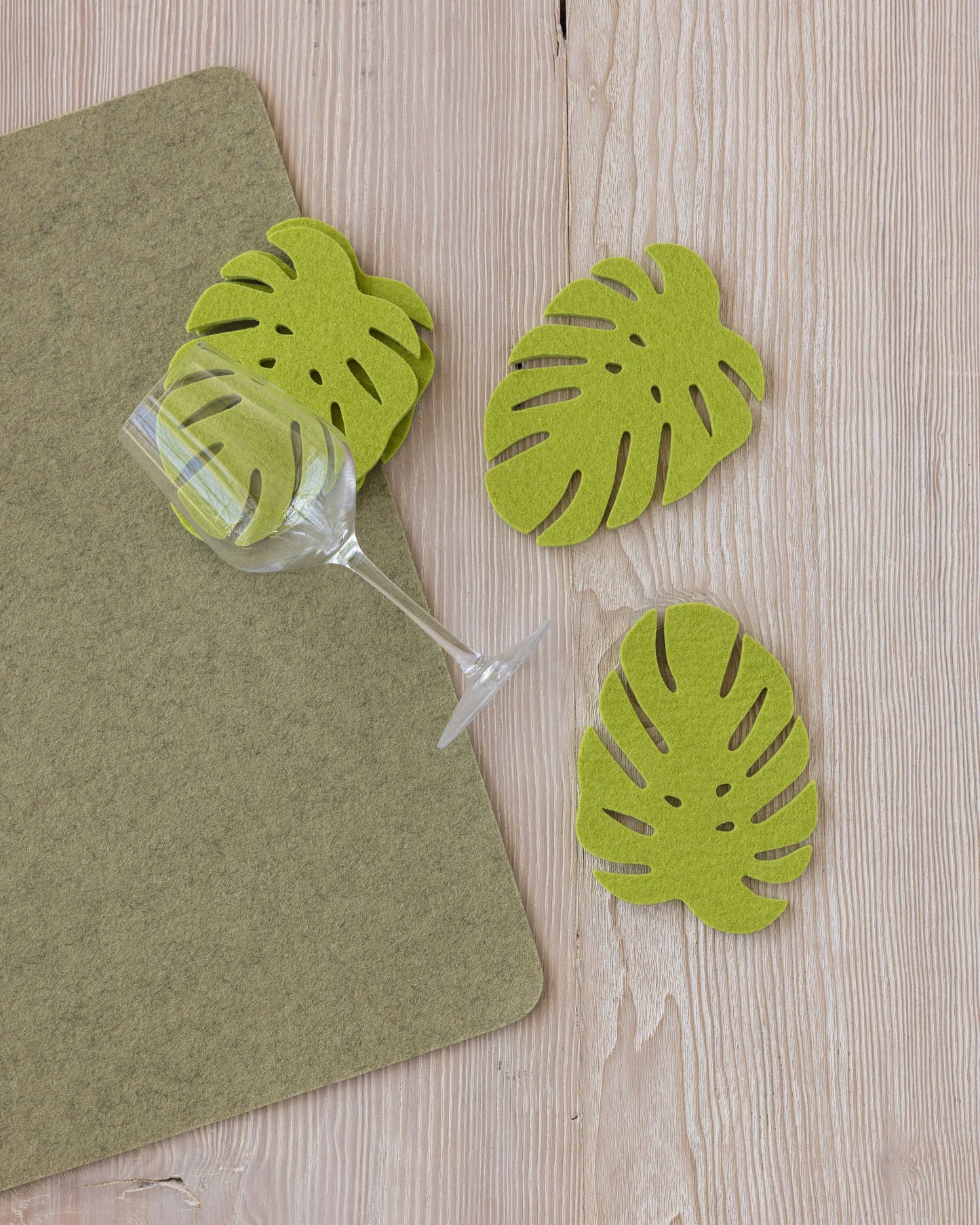 Wool Monstera Coasters- Pistachio