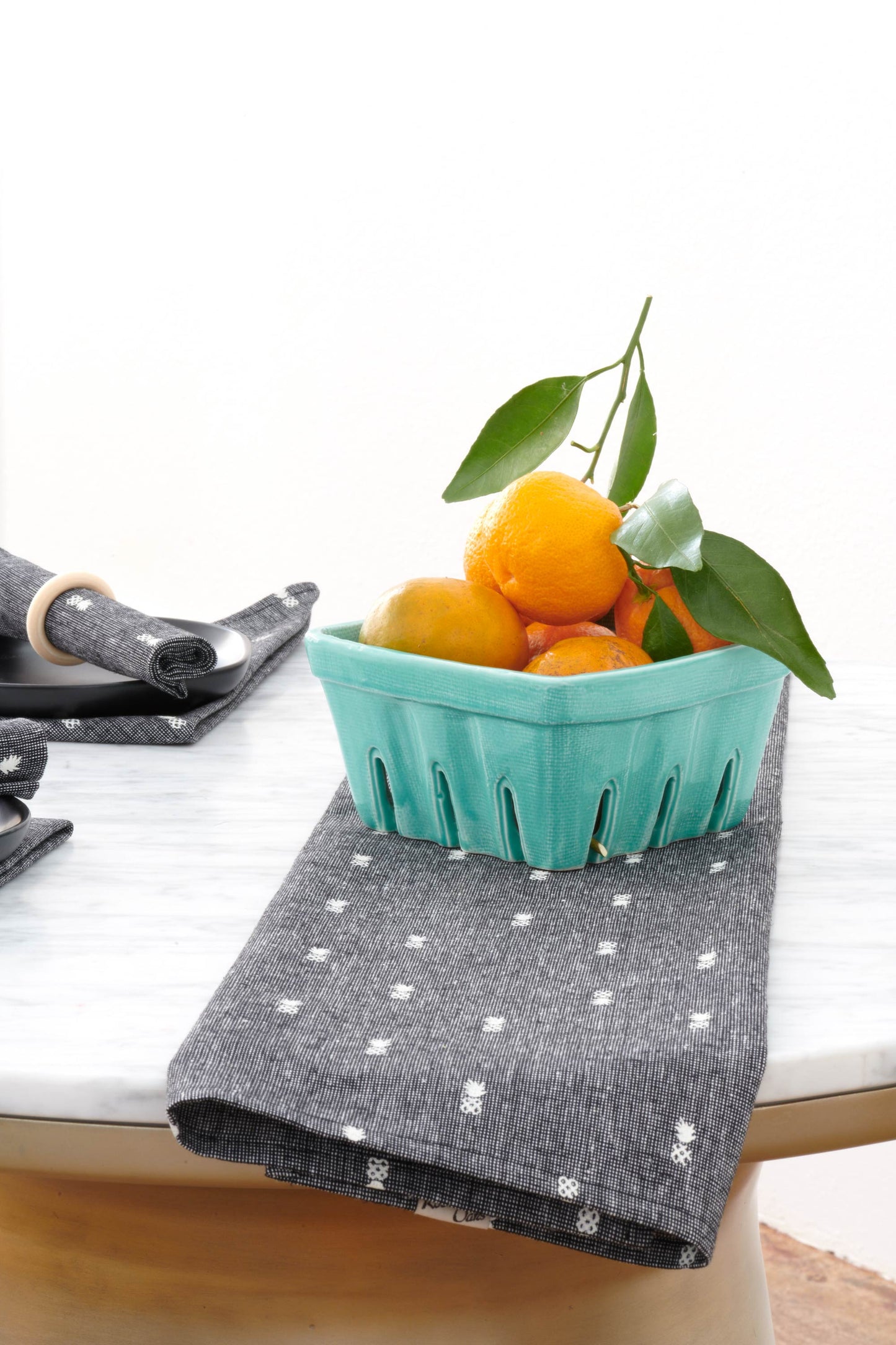 Pineapple Linen Tea Towel - Textured Black