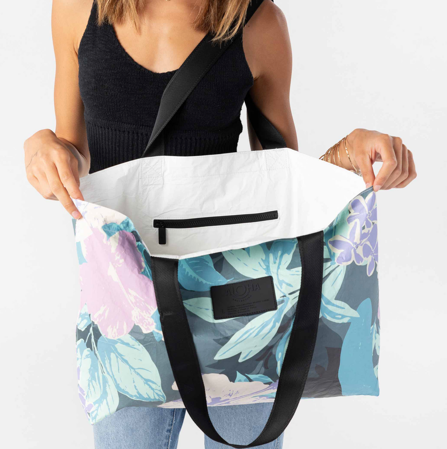 Pau Hana - Holo Holo Reversible Tote