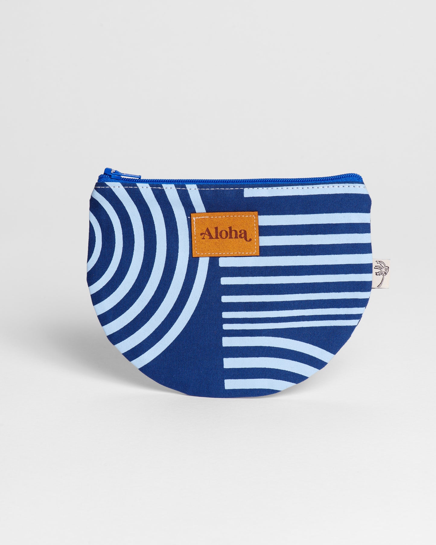 Half Round Pouch - Arco Poseidon