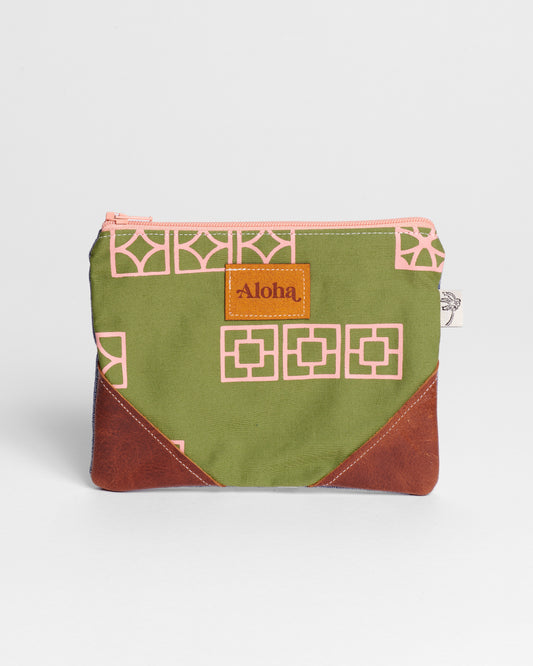 Corner Pouch - Breeze Block Ivy