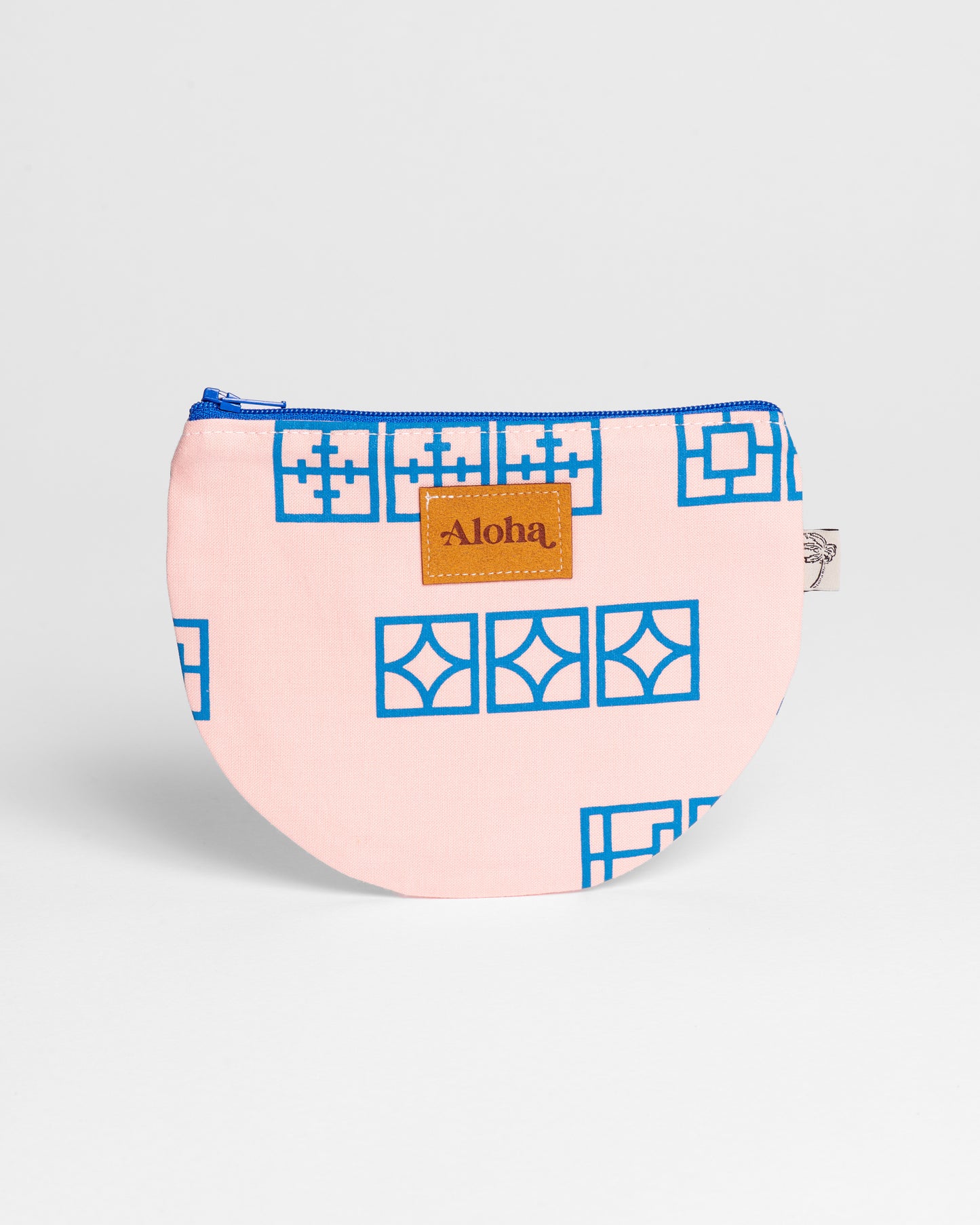 Half Round Pouch - Breeze Block Peach