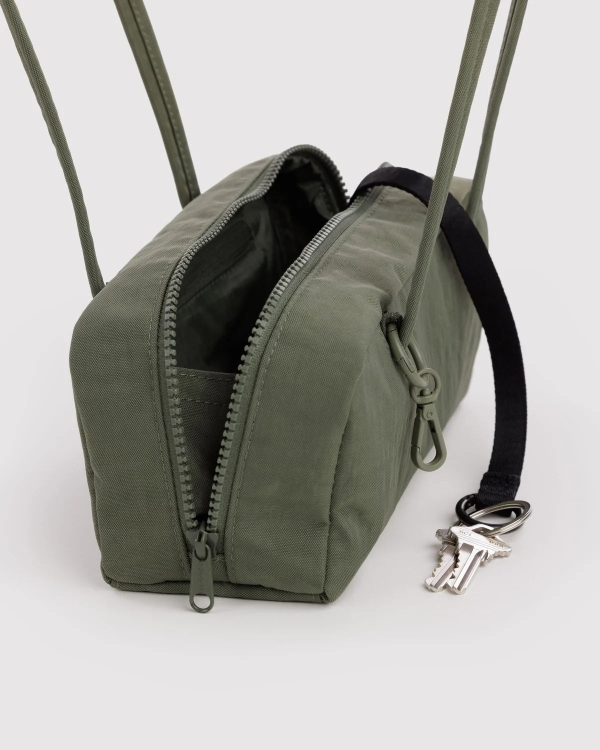 SMALL NYLON BOWLER BAG - CAPER