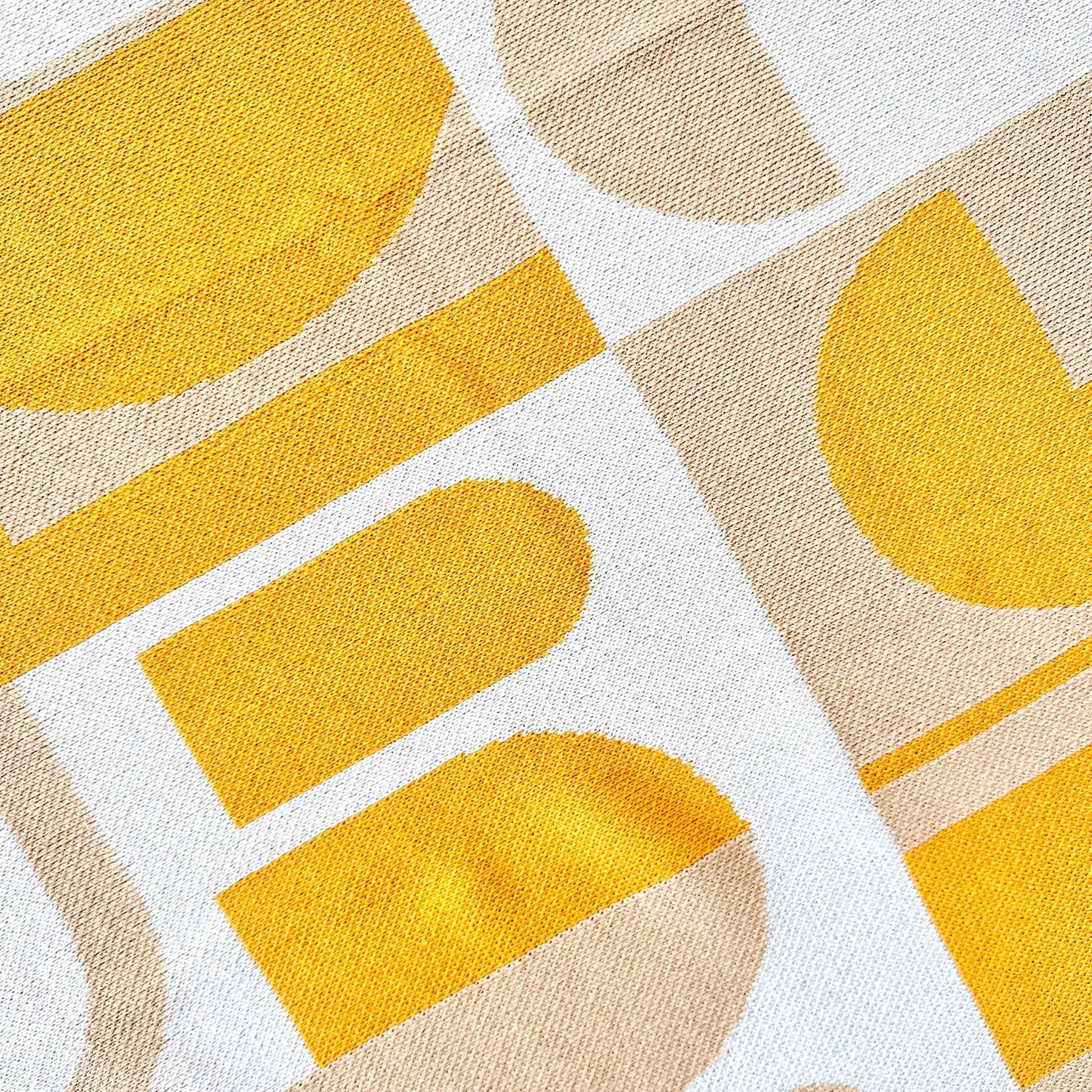 IT TAKES A VILLA - YELLOW