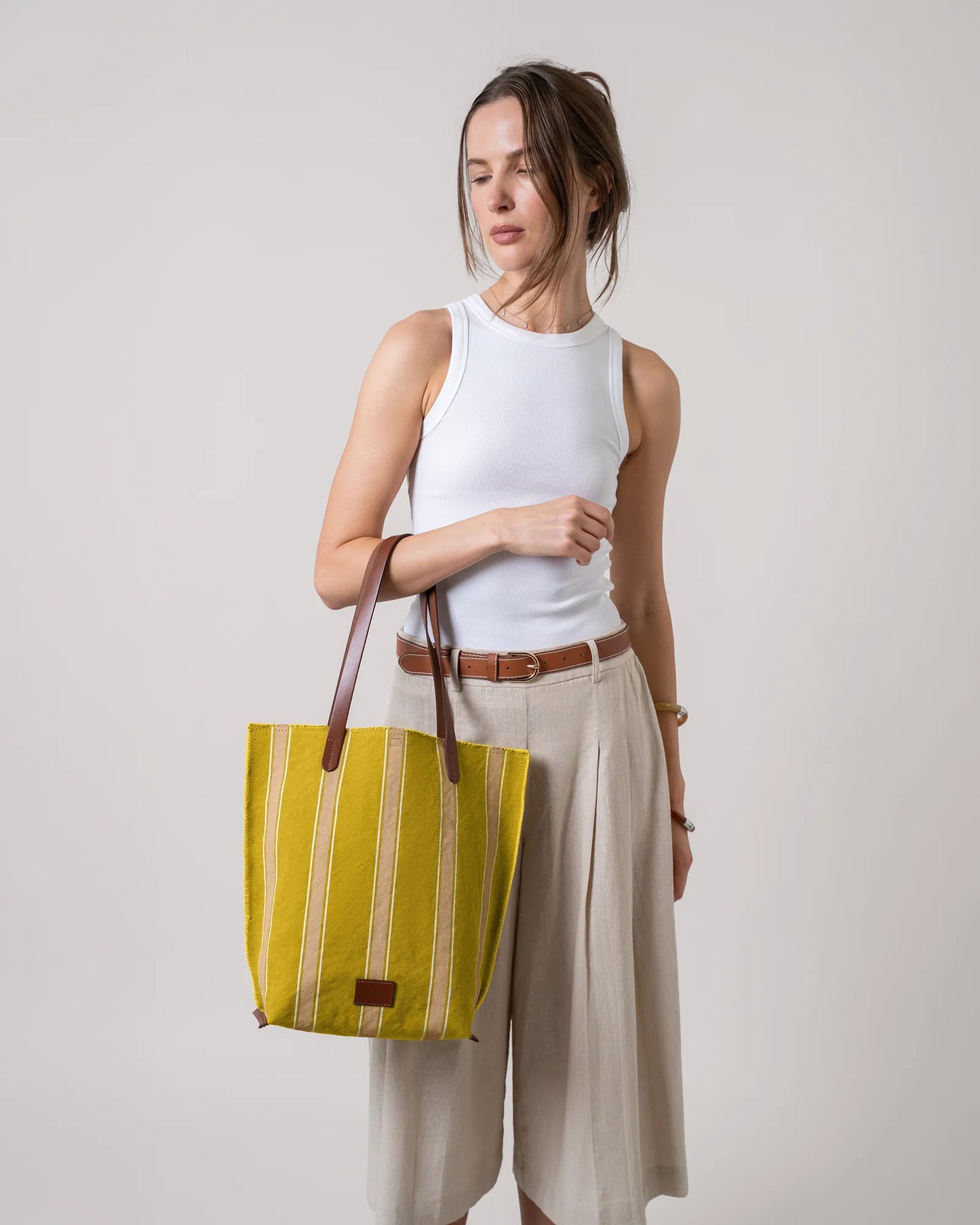 Hana Canvas Tote - Wheatfield