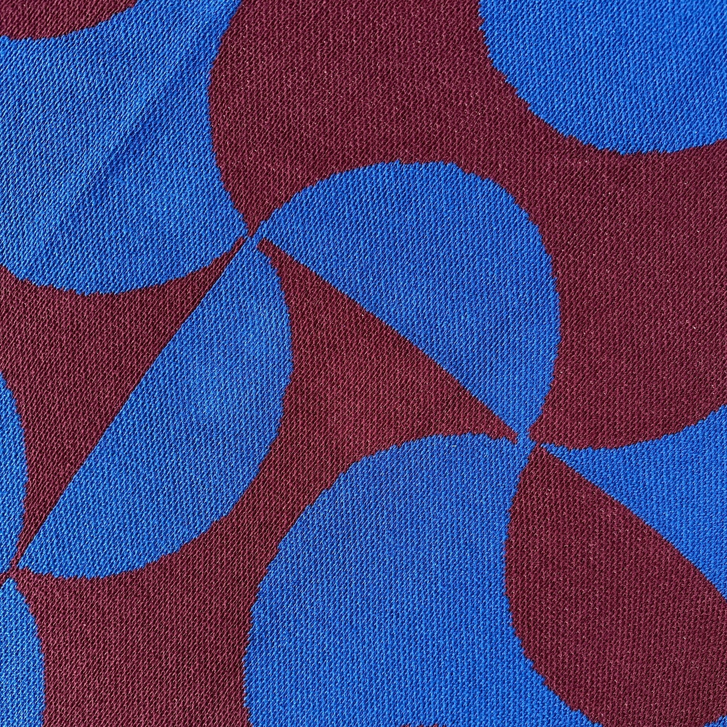 PUZZLE THROW - WINE + ROYAL