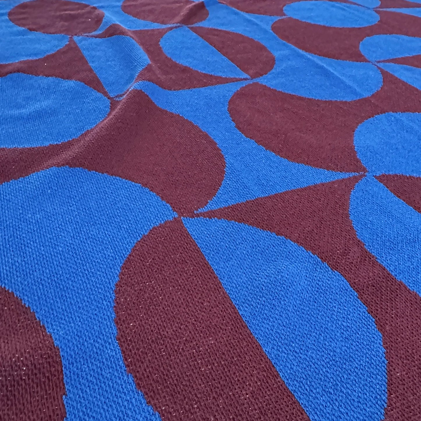 PUZZLE THROW - WINE + ROYAL