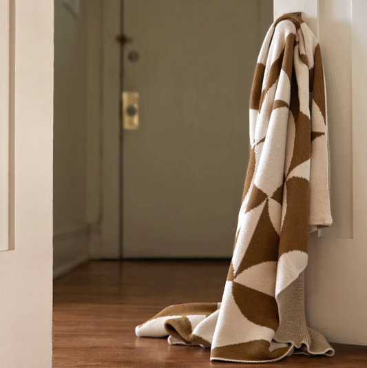 PUZZLE THROW - OCRE
