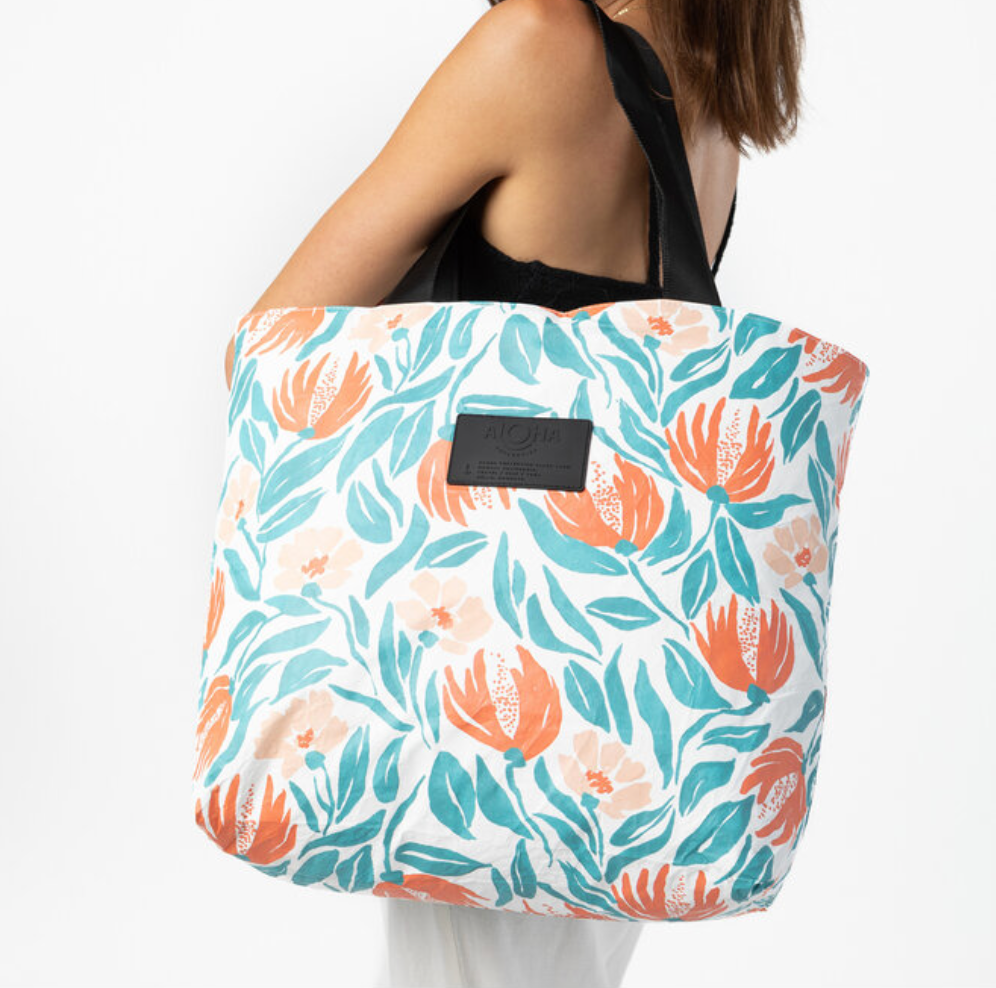 Poppies - Day Tripper Tote