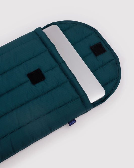 16" PUFFY LAPTOP SLEEVE - DEEP SEA
