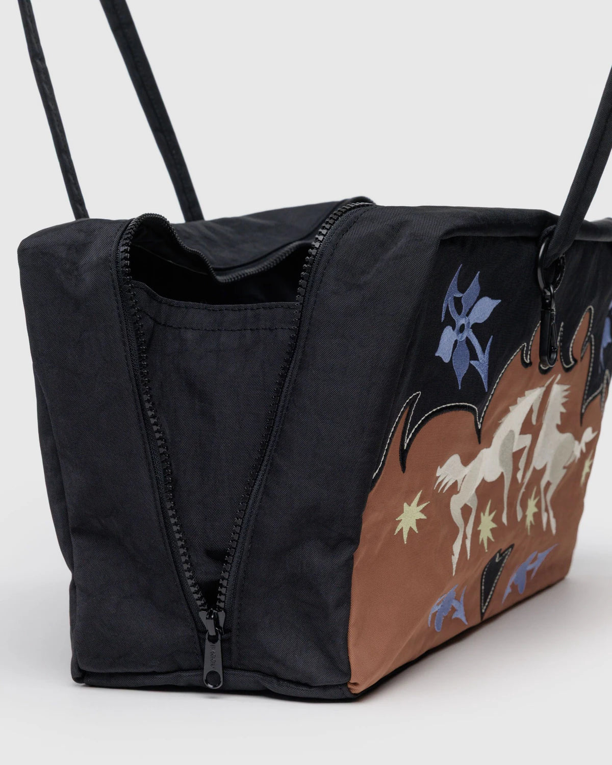 MEDIUM NYLON BOWLER BAG - WESTERN APLIQUE