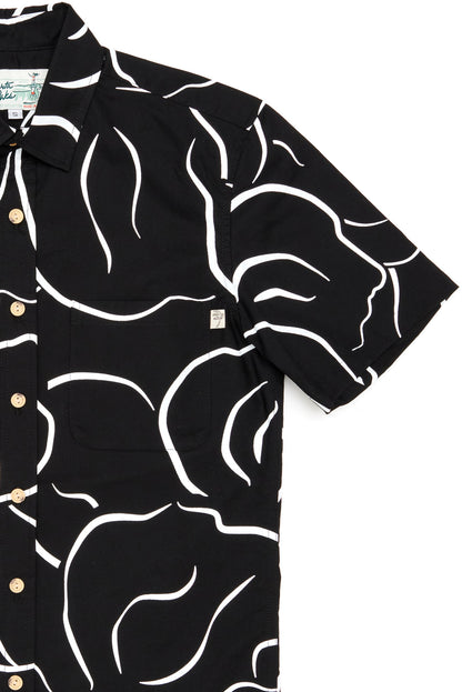 Waialua Black & White