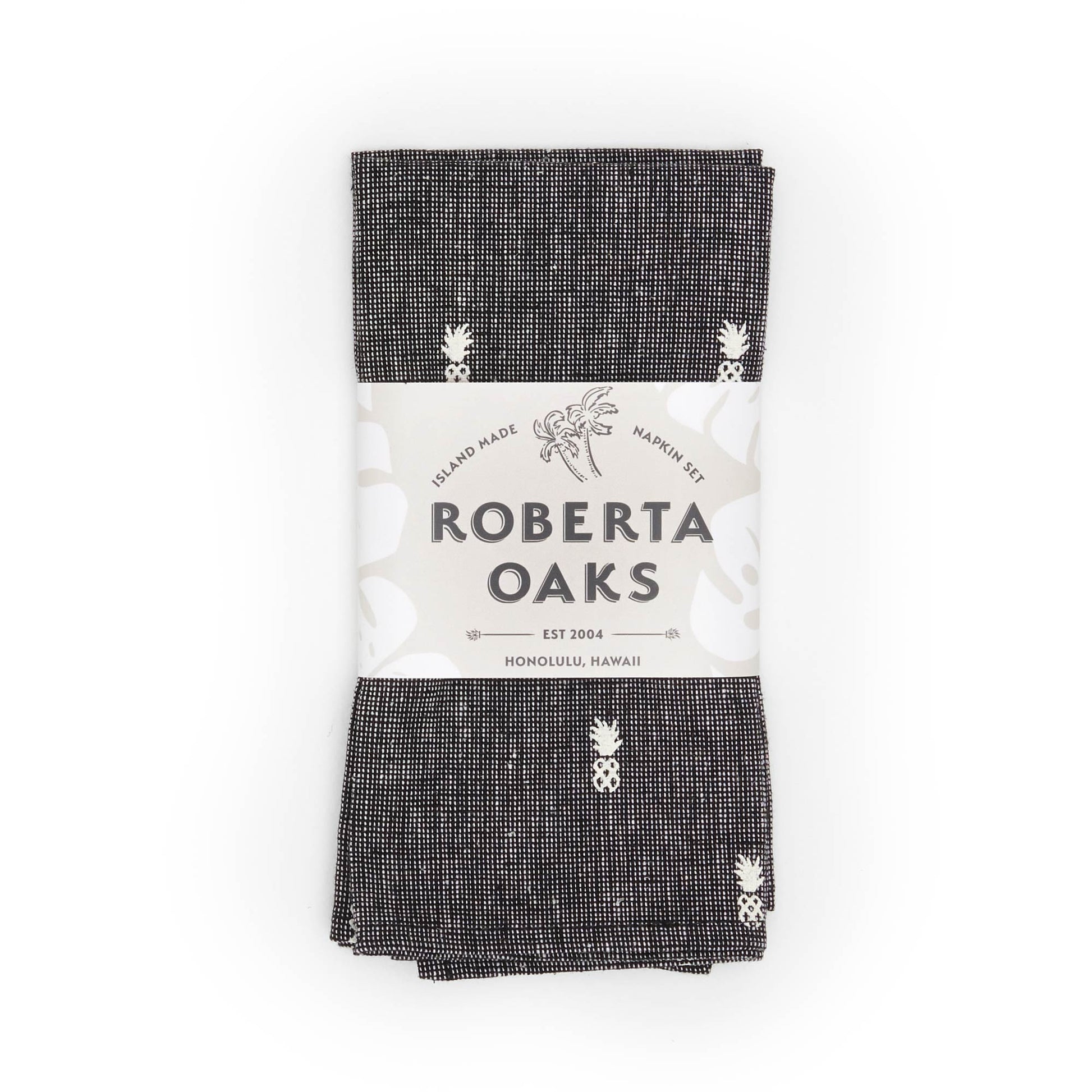 https://www.robertaoaks.com/cdn/shop/products/RO_HW_BLACK_NAPKIN_008.jpg?v=1611968966&width=1946