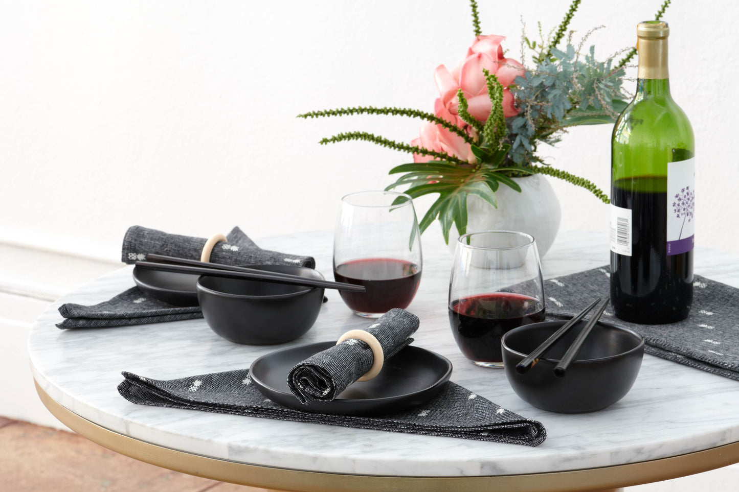 Pineapple Linen Napkin Set - Textured Black