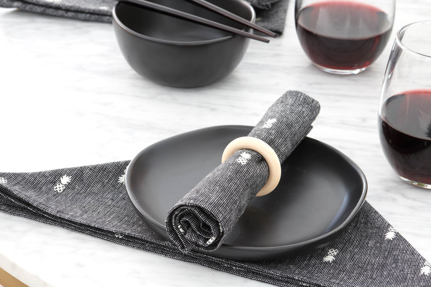 Pineapple Linen Napkin Set - Textured Black