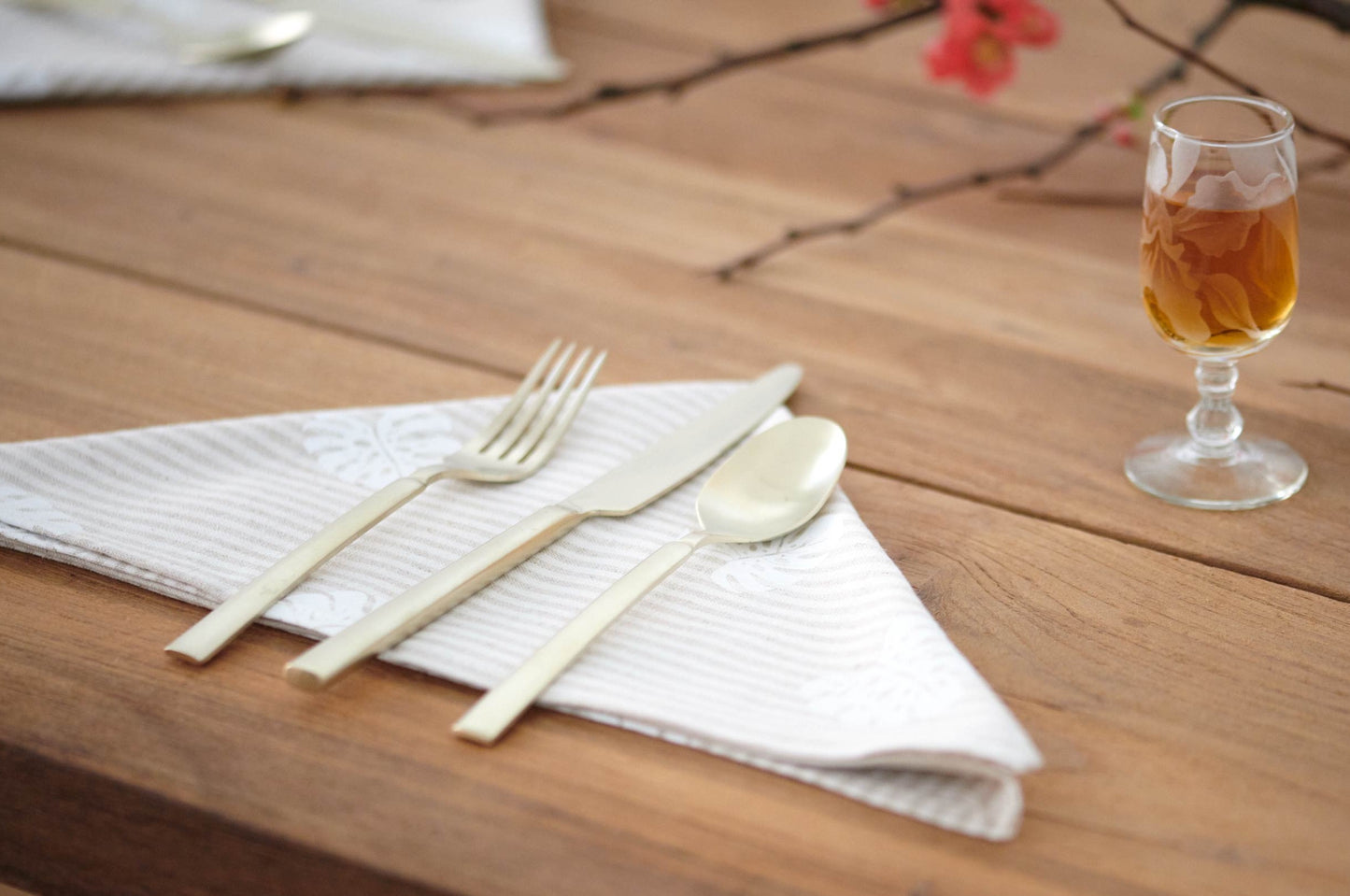 Monstera Linen Napkin Set - Natural Stripe